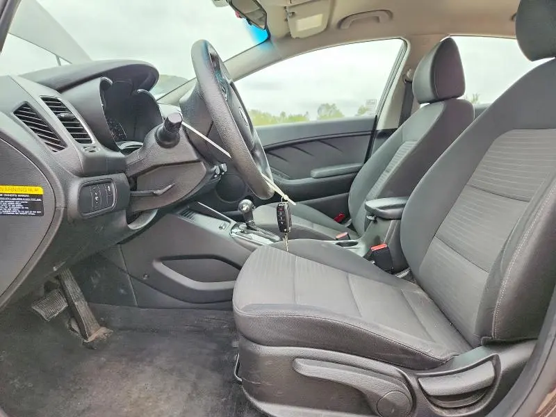 2018 KIA FORTE LX  