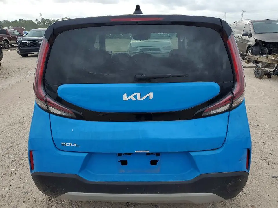 2024 KIA SOUL S  