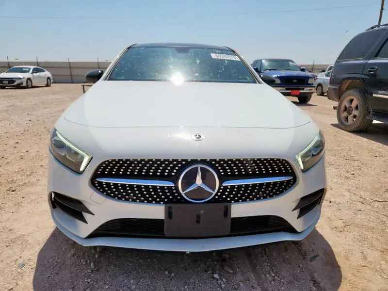 2022 MERCEDES-BENZ A 220  