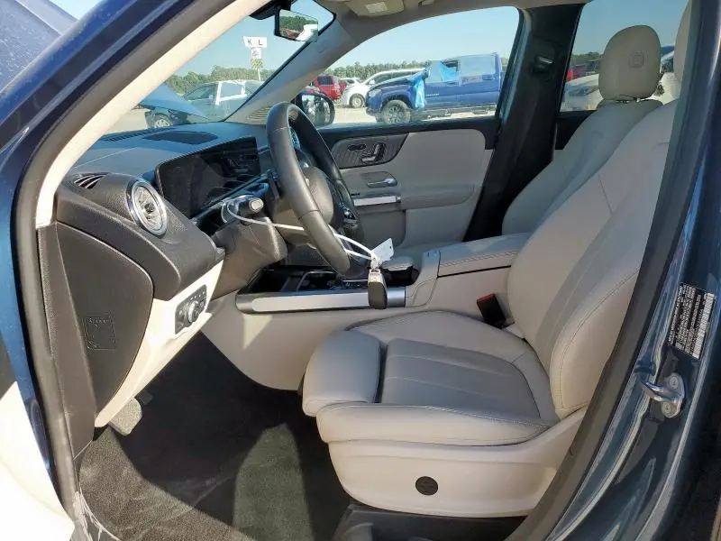 2022 MERCEDES-BENZ GLB 250  