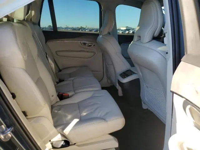 2023 VOLVO XC90 PLUS  