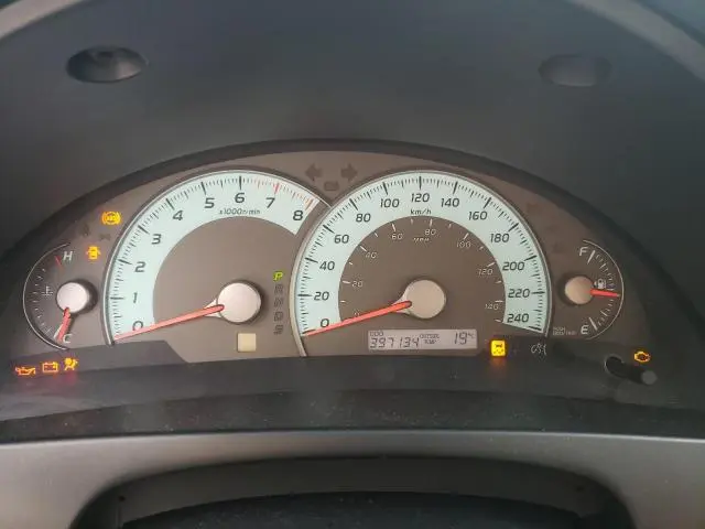 2010 TOYOTA CAMRY BASE  