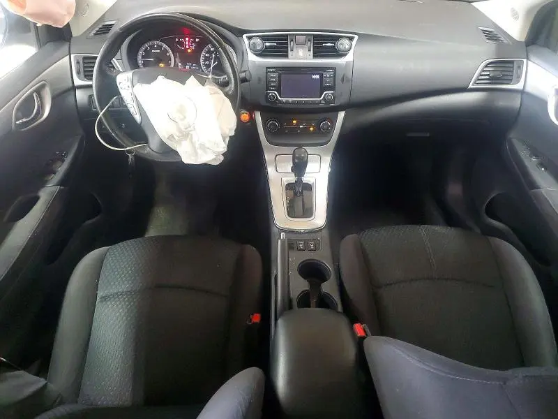 2015 NISSAN SENTRA SR  