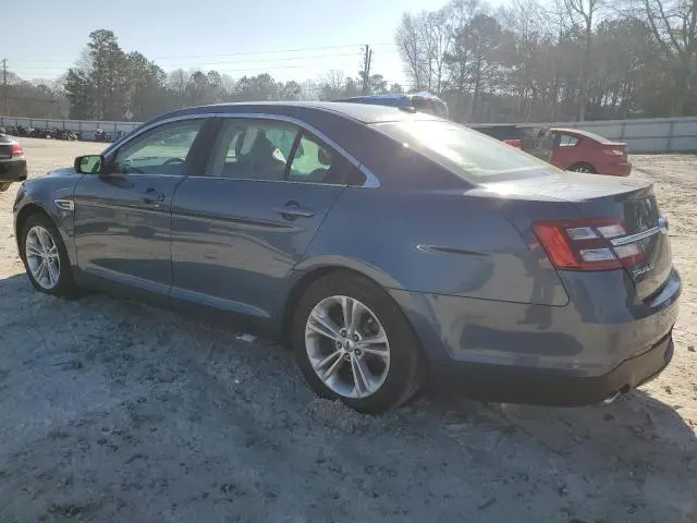 2018 FORD TAURUS SE
