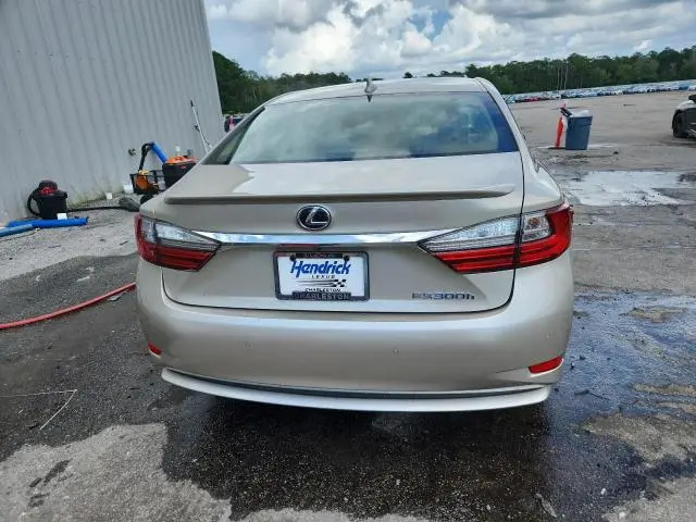 2018 LEXUS ES 300H  