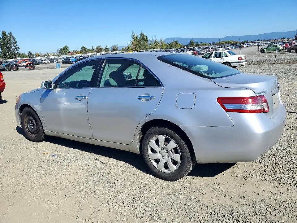 2011 TOYOTA CAMRY BASE  