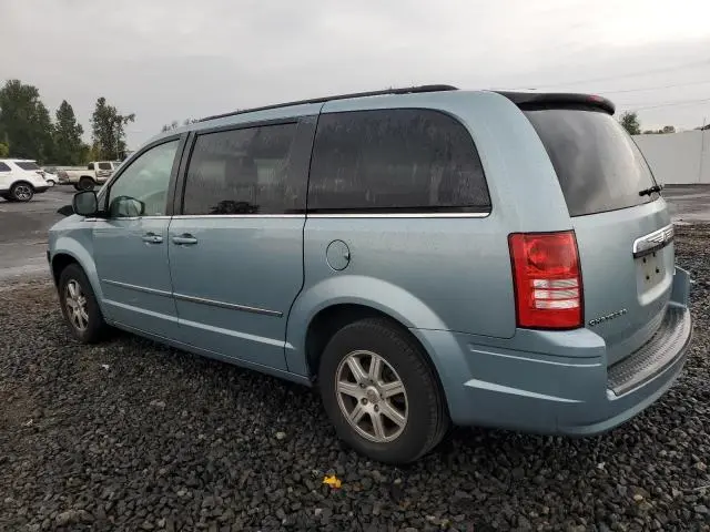 2010 CHRYSLER TOWN & COUNTRY TOURING  