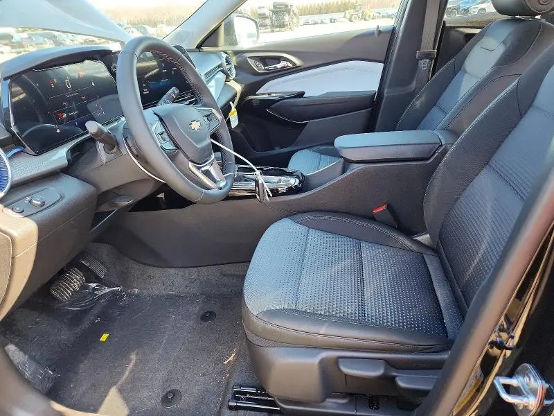 2025 CHEVROLET TRAX 1LT  