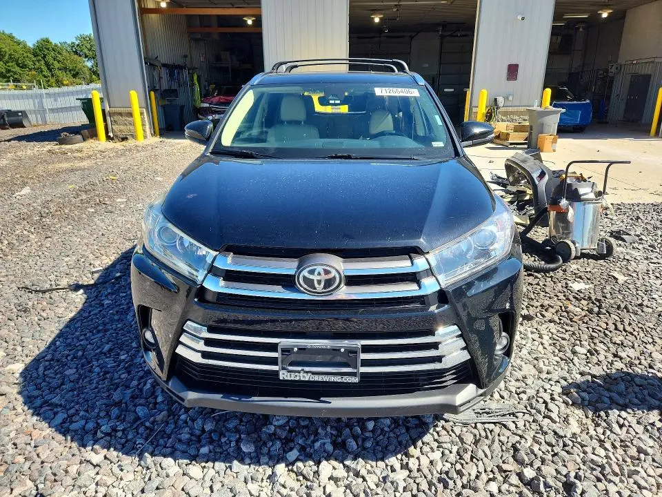 2019 TOYOTA HIGHLANDER LIMITED  