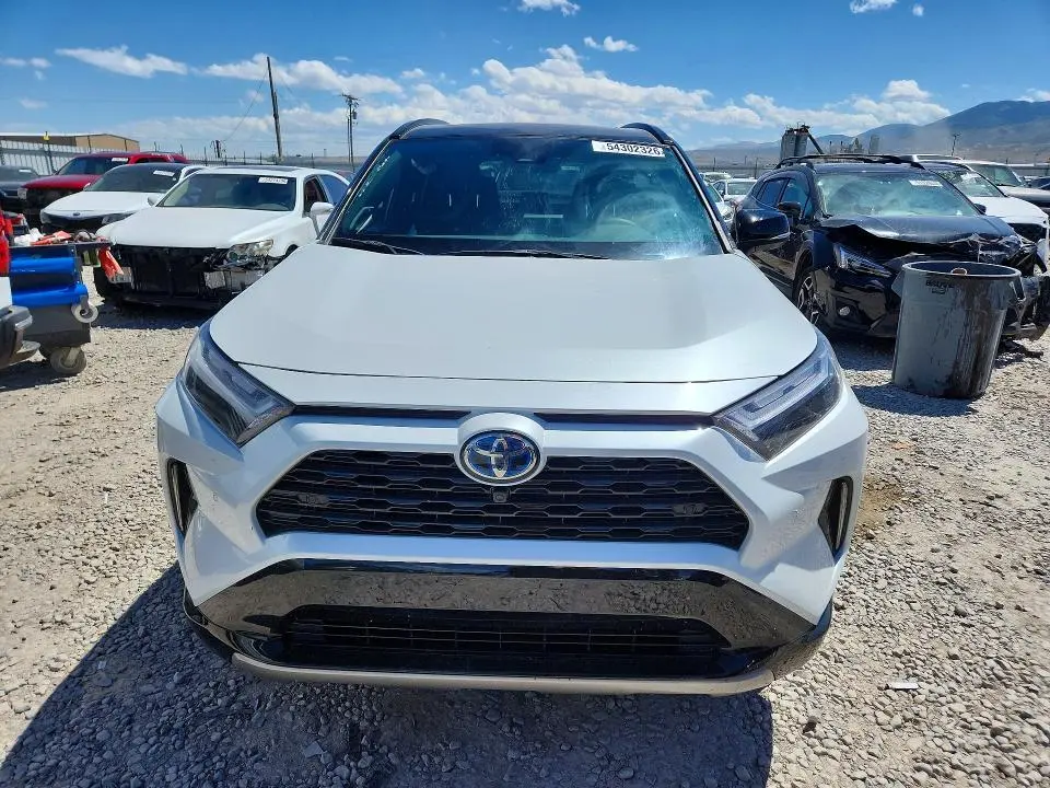 2023 TOYOTA RAV4 XSE  
