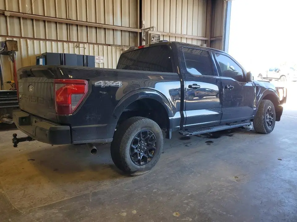 2025 FORD F150 XLT  