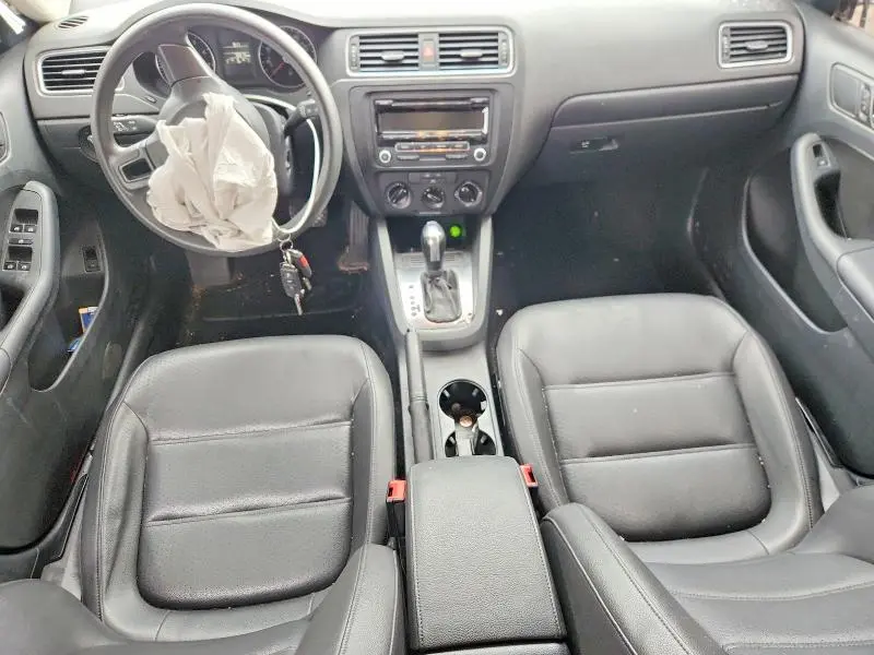 2014 VOLKSWAGEN JETTA SE  