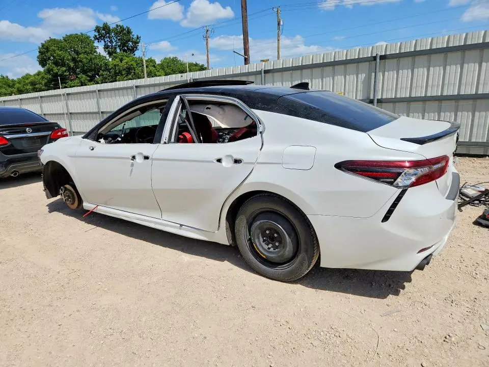 2022 TOYOTA CAMRY XSE V6  