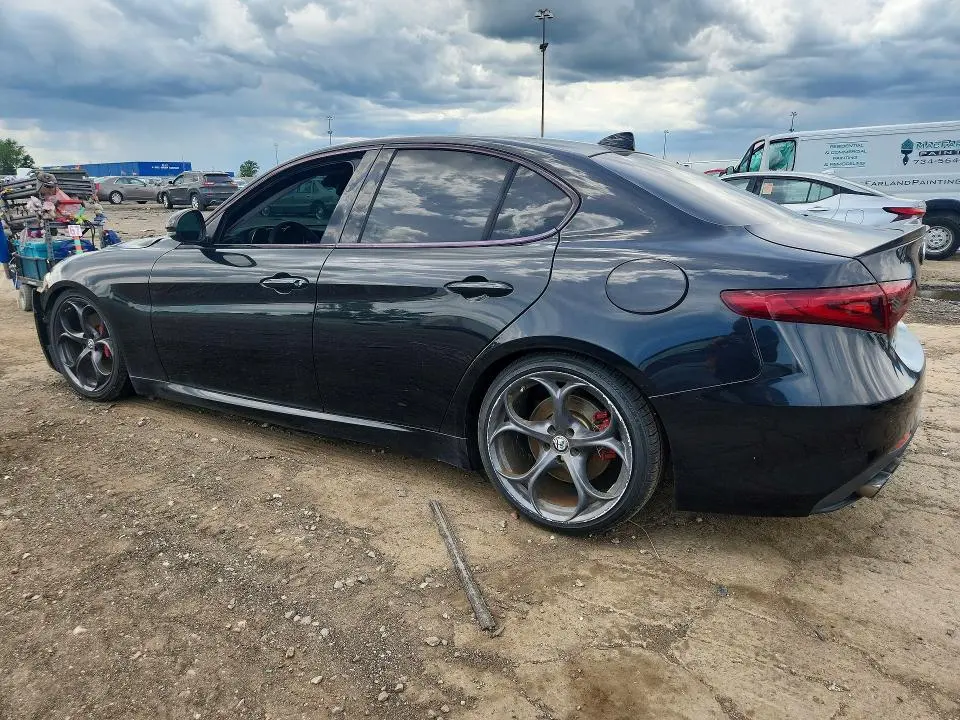 2017 ALFA ROMEO GIULIA TI Q4  
