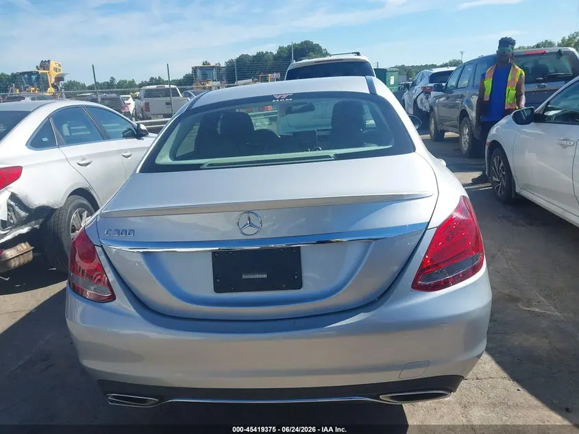 2015 MERCEDES-BENZ C 300  