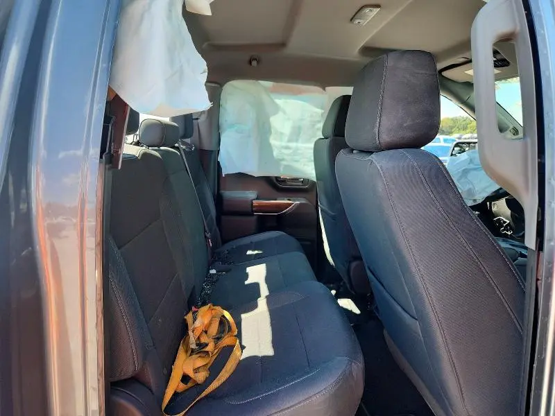 2019 CHEVROLET SILVERADO K1500 RST  