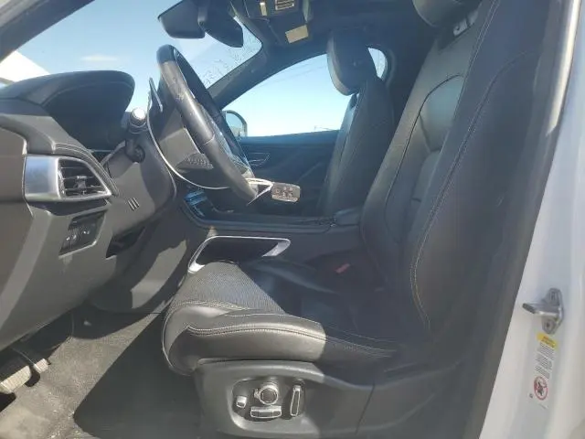 2018 JAGUAR F-PACE R - SPORT  