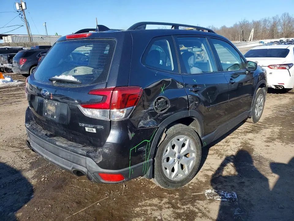 2019 SUBARU FORESTER   