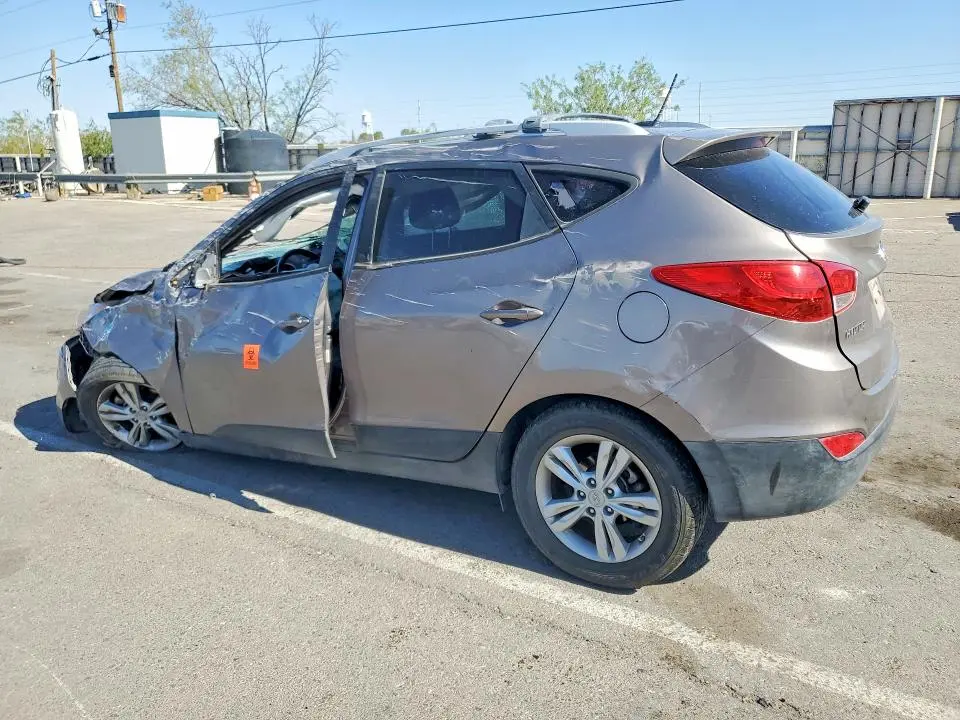 2012 HYUNDAI TUCSON GLS  