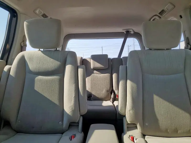2016 NISSAN QUEST S  