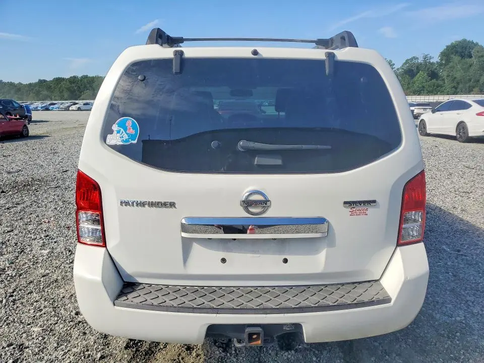2012 NISSAN PATHFINDER S  