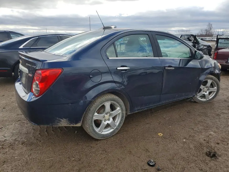 2015 CHEVROLET SONIC LTZ  