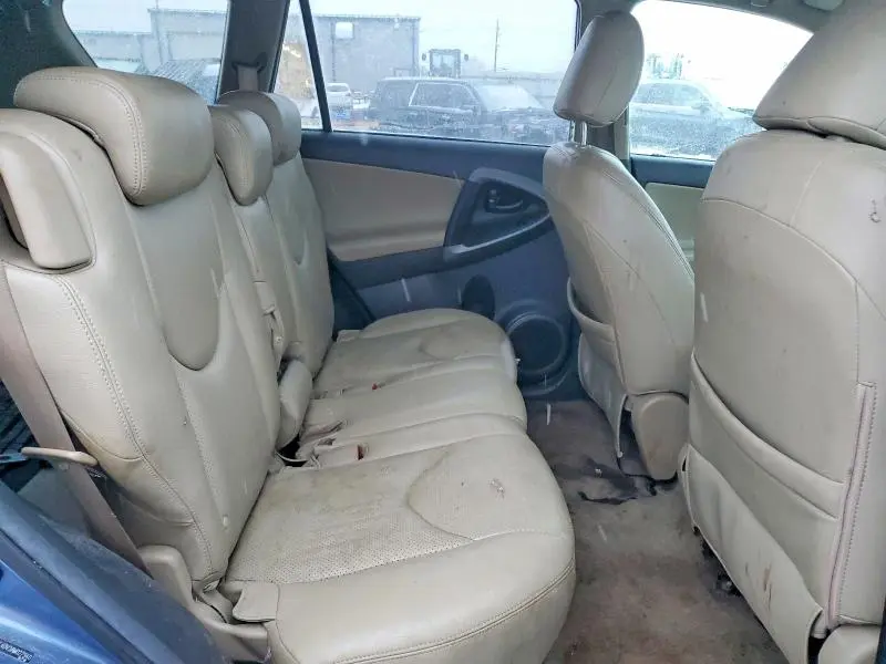 2010 TOYOTA RAV4 BASE  