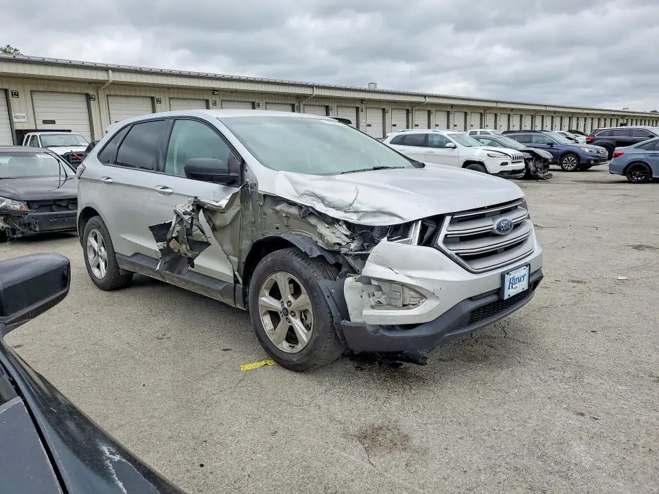 2015 FORD EDGE SE  