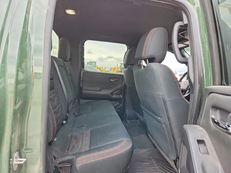 2024 NISSAN FRONTIER PRO-4X  