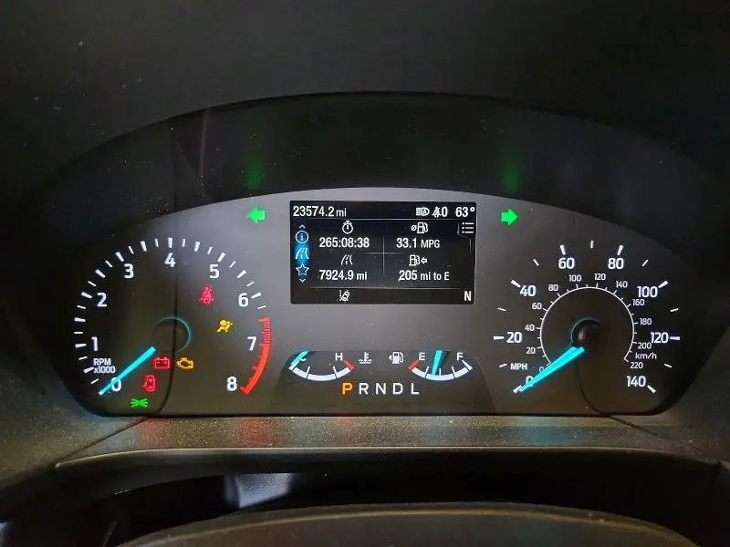 2022 FORD ESCAPE SE  