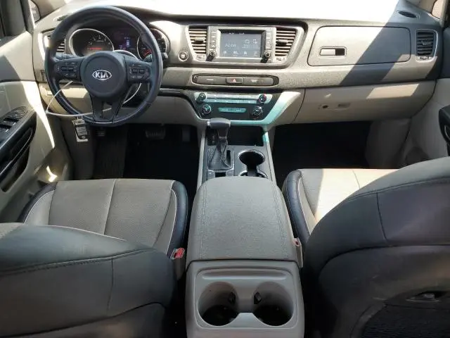 2019 KIA SEDONA LX  