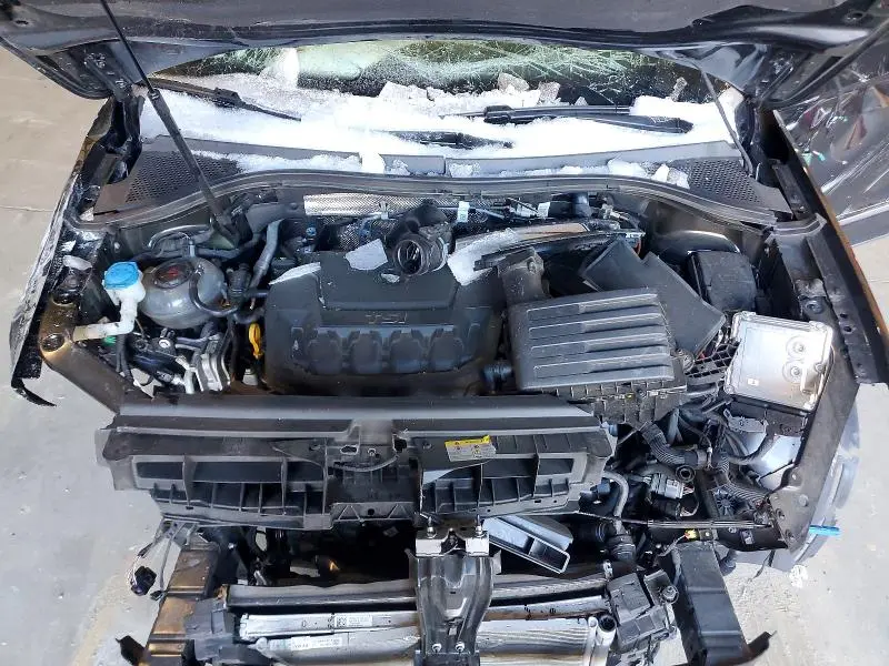 2023 VOLKSWAGEN TIGUAN SEL R-LINE BLACK  