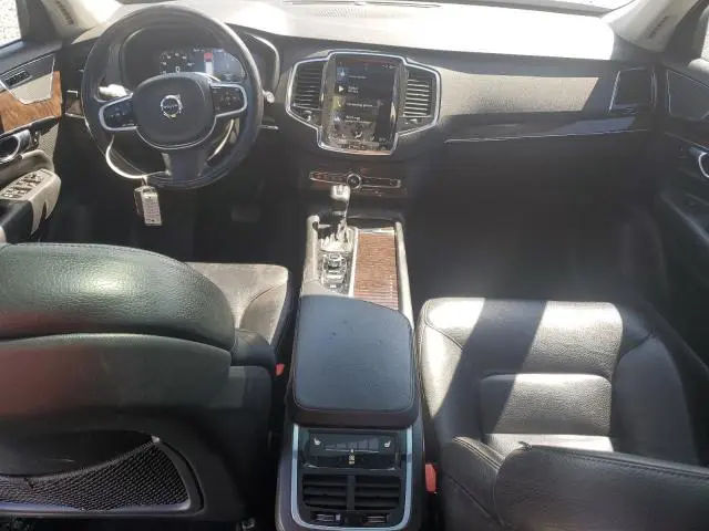 2016 VOLVO XC90 T6  