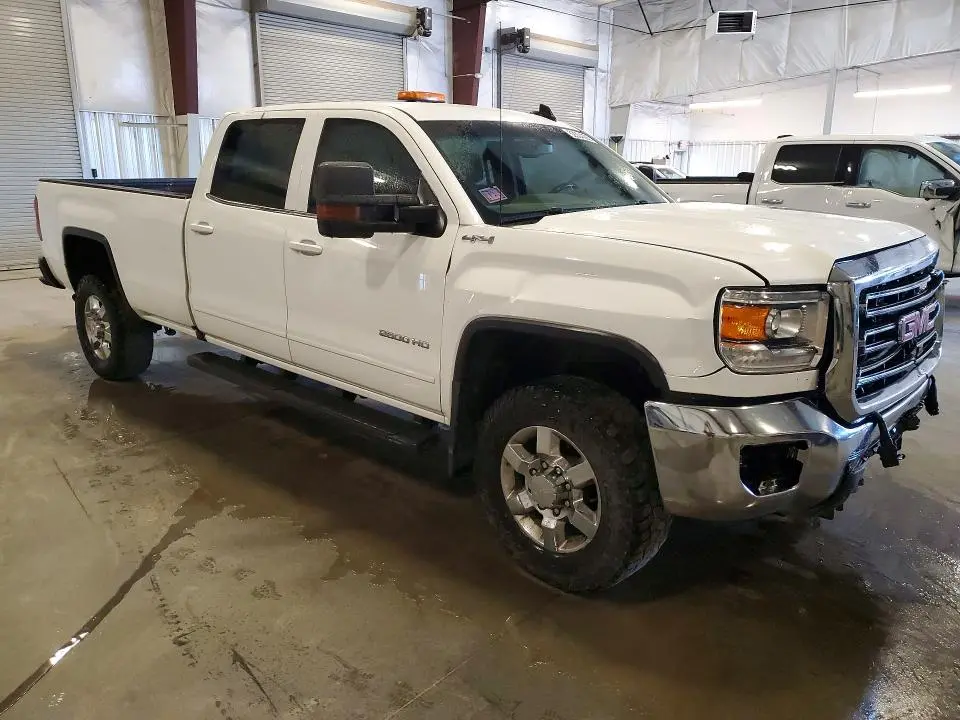 2018 GMC SIERRA K2500 SLE  