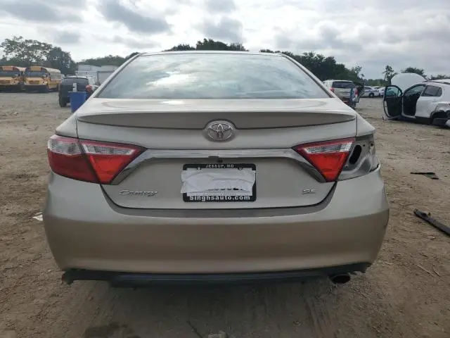 2016 TOYOTA CAMRY LE  