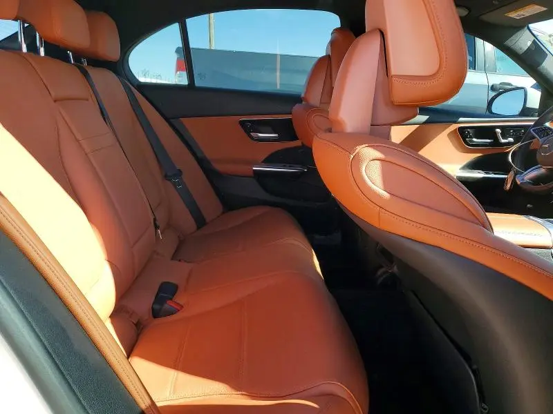 2022 MERCEDES-BENZ C 300  