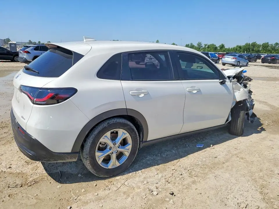 2025 HONDA HR-V LX  