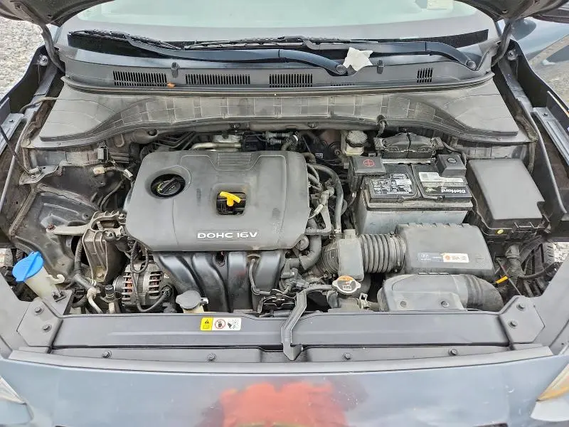 2019 HYUNDAI KONA SE  