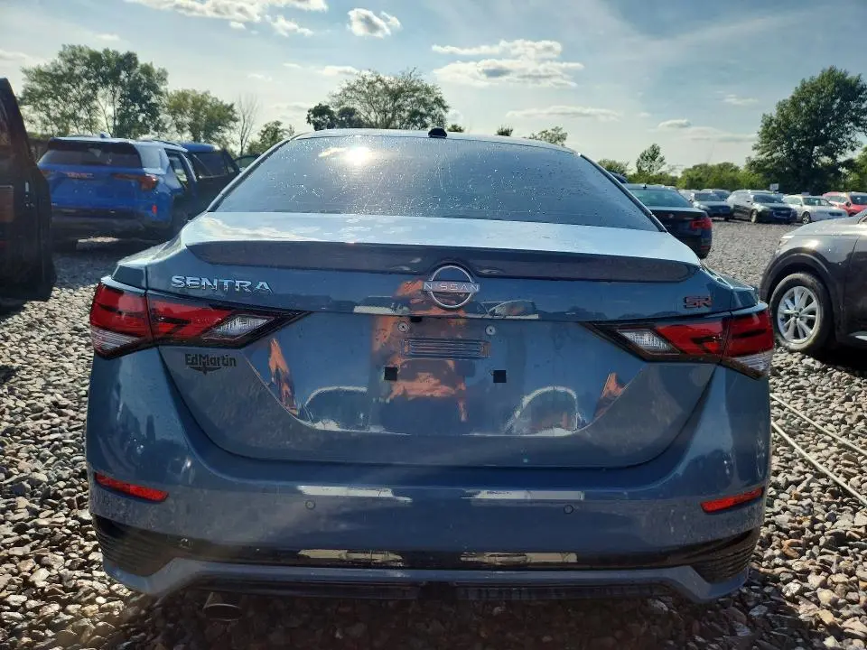 2025 NISSAN SENTRA SR  