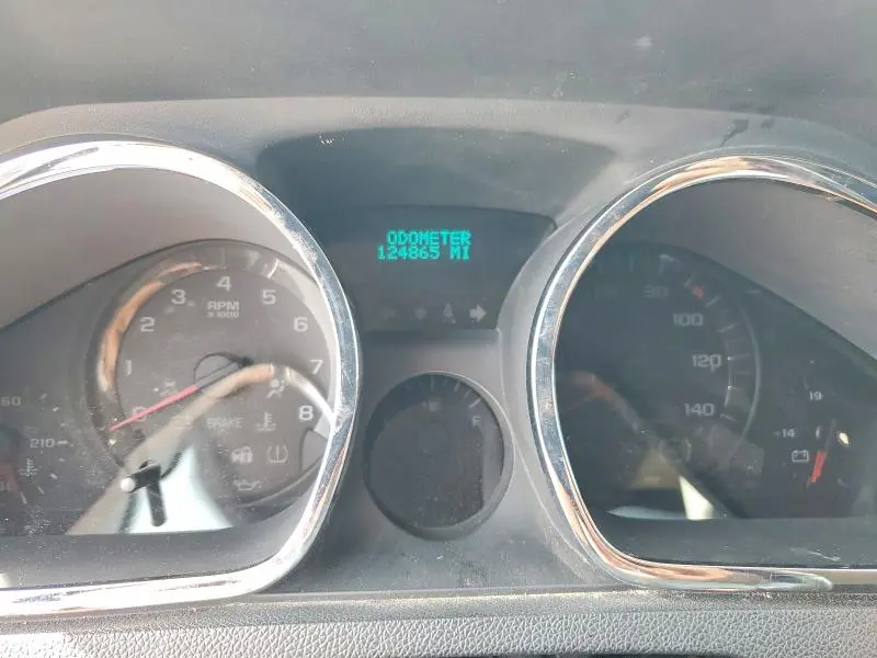 2012 CHEVROLET TRAVERSE LT  