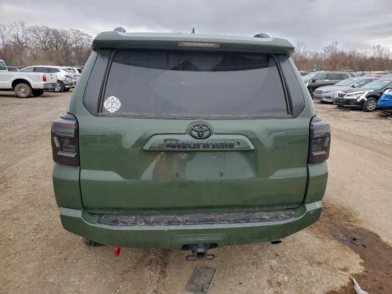2021 TOYOTA 4RUNNER SR5/SR5 PREMIUM  