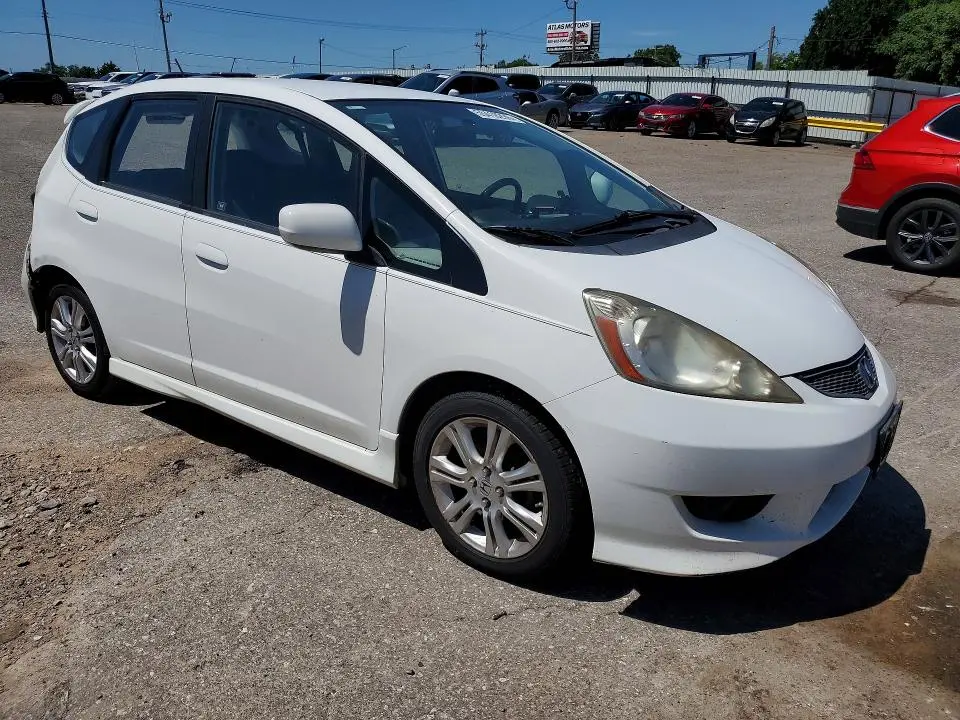 2010 HONDA FIT SPORT  