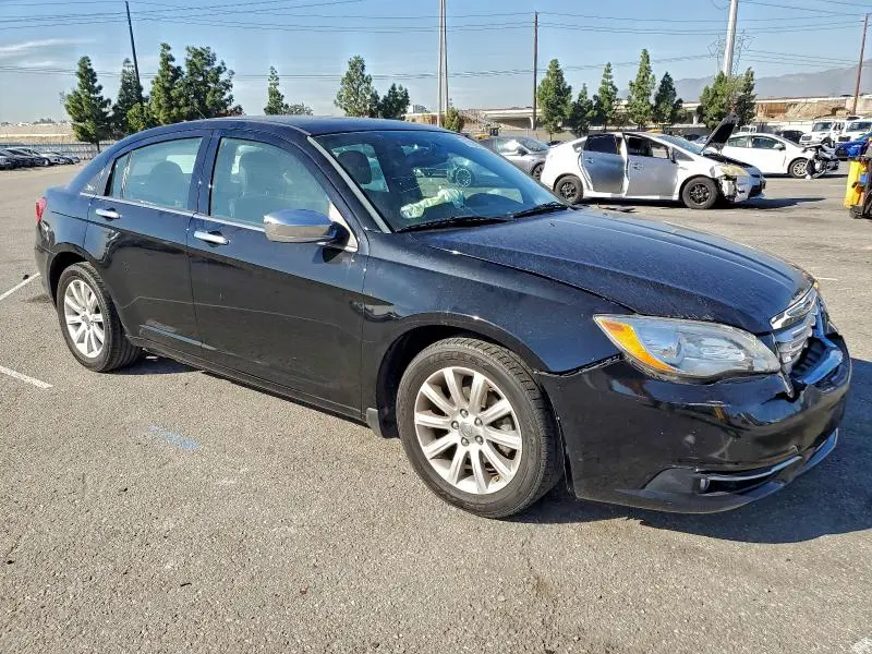 2014 CHRYSLER 200 LIMITED  