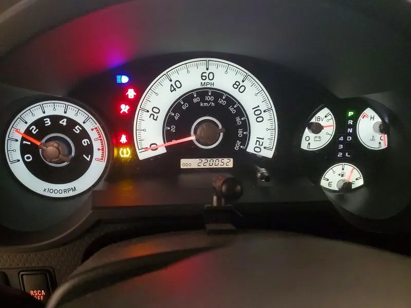 2010 TOYOTA FJ CRUISER   