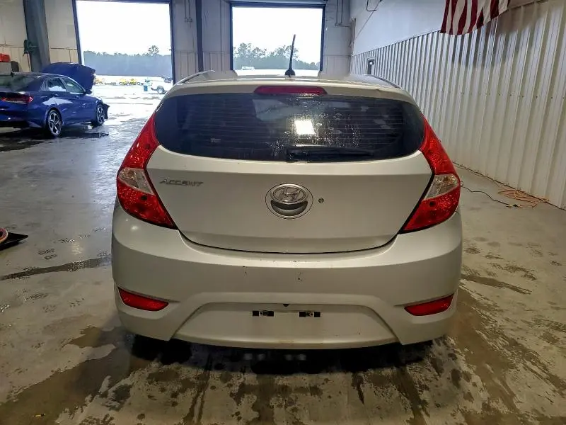 2014 HYUNDAI ACCENT GLS  
