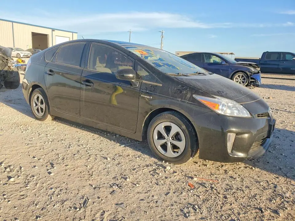 2015 TOYOTA PRIUS THREE  