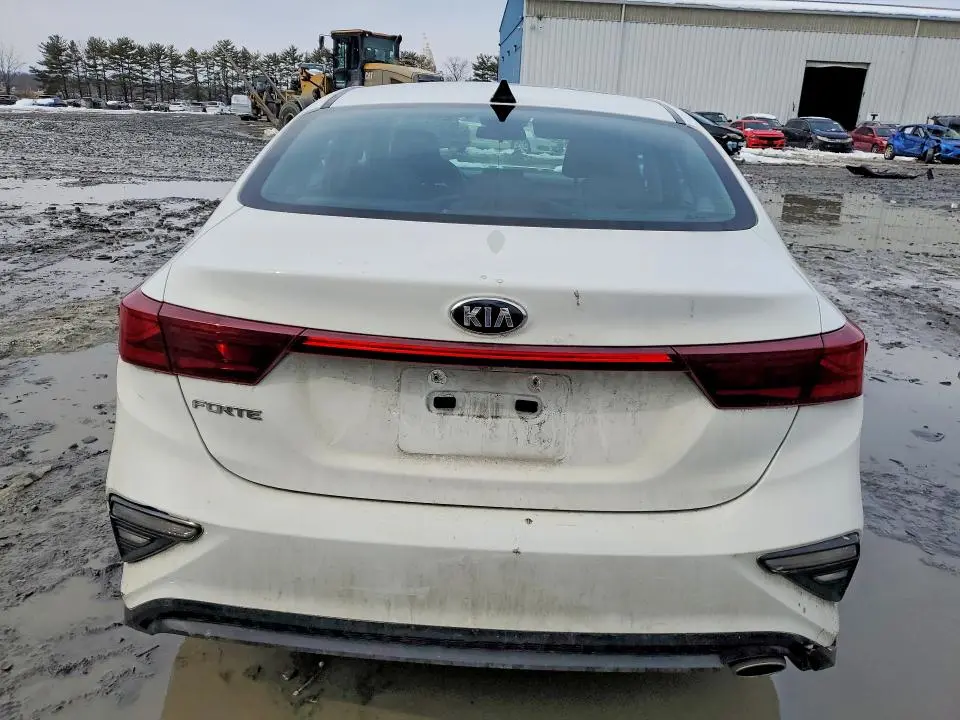 2019 KIA FORTE FE  