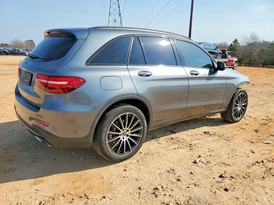 2019 MERCEDES-BENZ GLC 300  