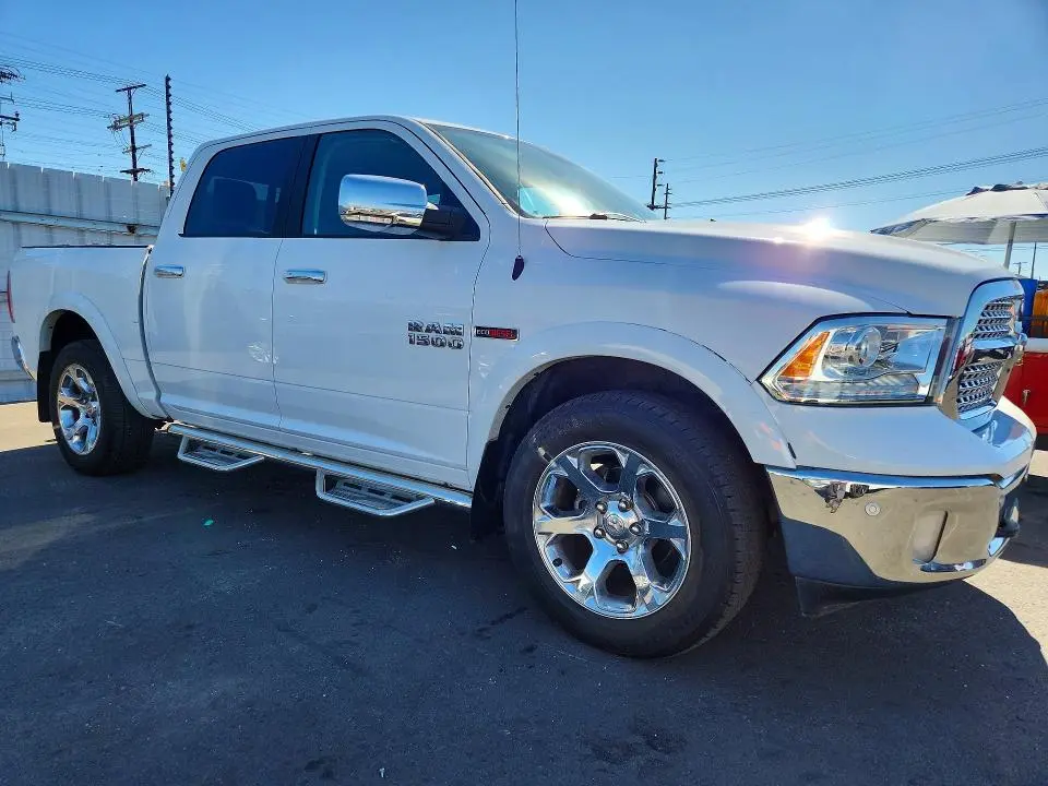 2018 RAM 1500 LARAMIE  