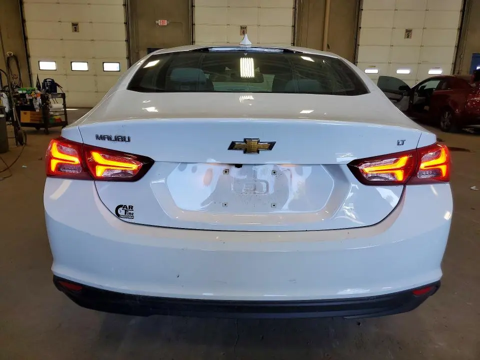 2021 CHEVROLET MALIBU LT  